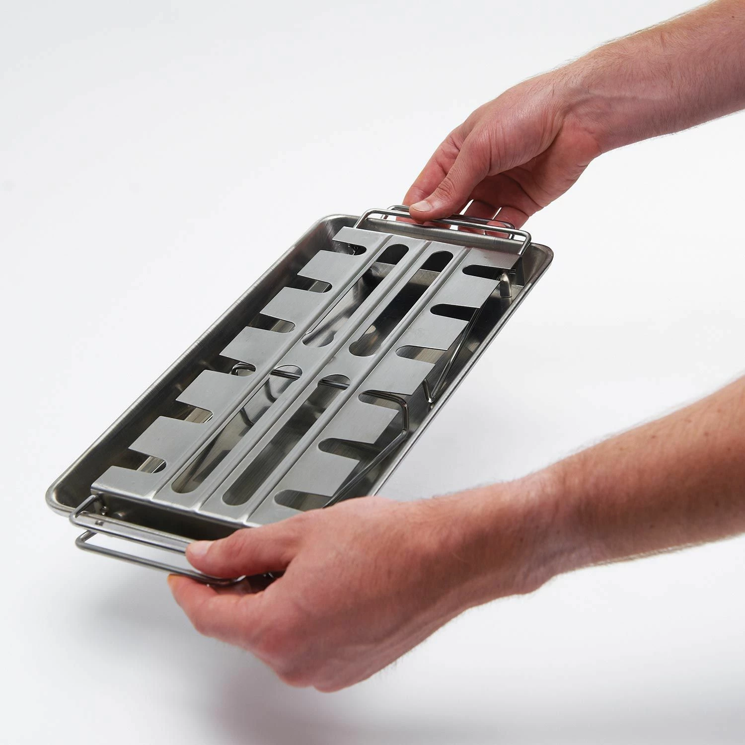 Broil King 64152 Stainless Steel Wing Rack And Pan 5 Broil King 64152 Stainless Steel Wing Rack And Pan - Image 3