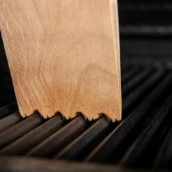 Broil King 65335 Wood BBQ Grill Scraper -KICKASS GRILLS Sales bk 65335 ls a 06 20