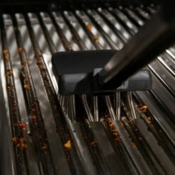 Broil King 65600 Baron Coil Spring Grill Brush -KICKASS GRILLS Sales bk 65600 ls a 06 20