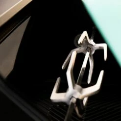 Everdure HBG2ROTISUS Rotisserie Kit For Force Grill -KICKASS GRILLS Sales hbg2rotisus e 06 21