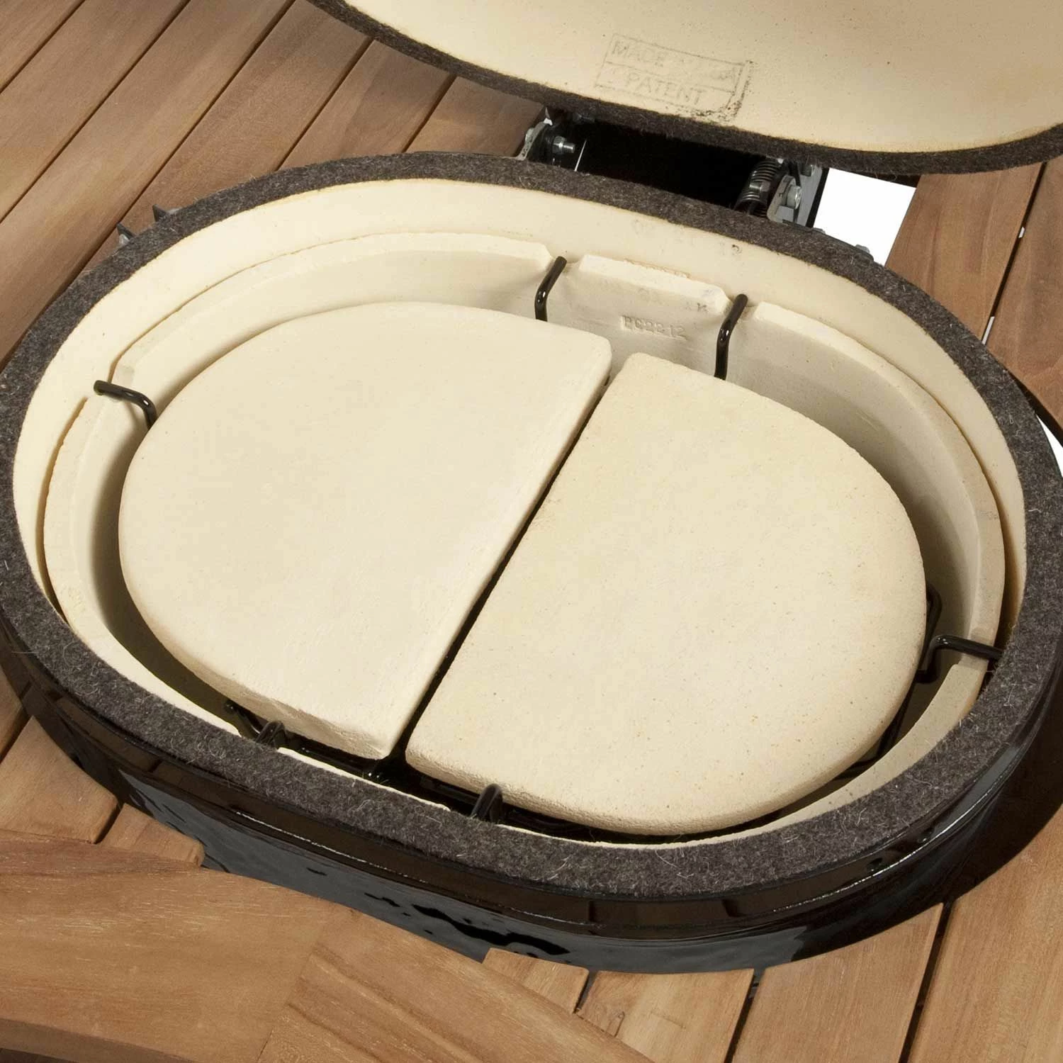 Primo Ceramic Heat Deflector Plate And Rack For Round Kamado 4 Primo Ceramic Heat Deflector Plate And Rack For Round Kamado - Image 2