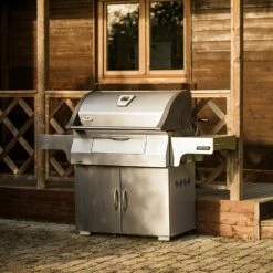 Napoleon PRO605CSS Professional Charcoal Grill On Cart -KICKASS GRILLS Sales pro605css ls a 06 20