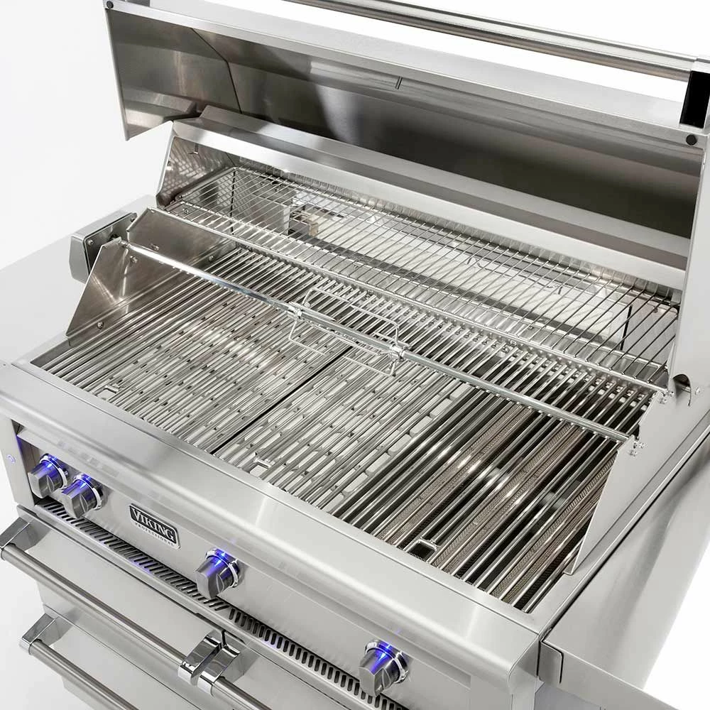 Viking 5 Series Stainless Steel Built-In Gas Grill With ProSear Burner & Rotisserie, 36-Inch (VQGI536) 6 Viking 5 Series Stainless Steel Built-In Gas Grill With ProSear Burner & Rotisserie, 36-Inch (VQGI536) - Image 4