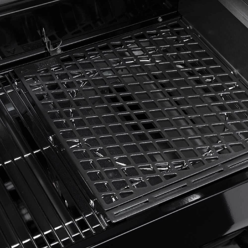 Weber SmokeFire Sear + ELX4 Freestanding Pellet Grill, 24-Inch (WEB-22722001) 7 Weber SmokeFire Sear + ELX4 Freestanding Pellet Grill, 24-Inch (WEB-22722001) - Image 5