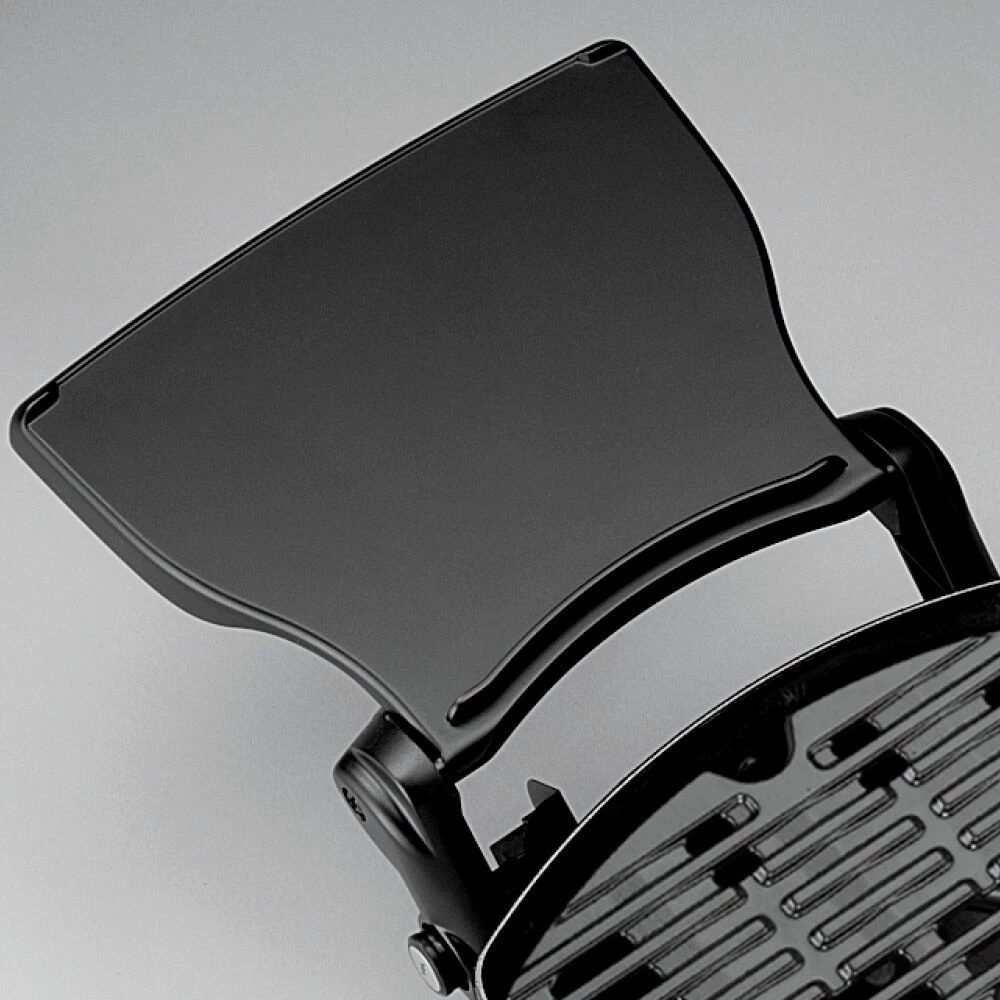 Weber Q2200 Portable Propane Gas Grill With Side Tables On Q Cart (WEB-54060001-WEB-6525) 8 Weber Q2200 Portable Propane Gas Grill With Side Tables On Q Cart (WEB-54060001-WEB-6525) - Image 6